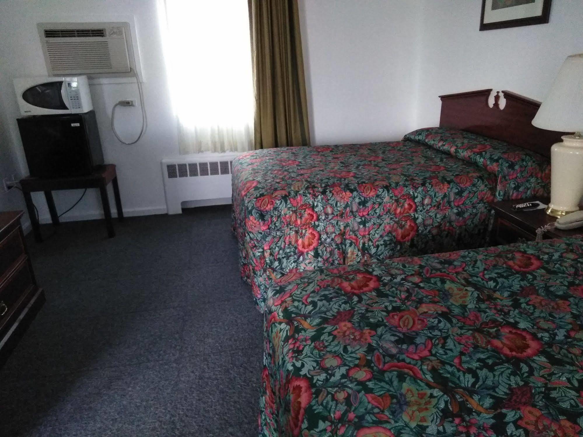 The Cardinal Inn Luray Exteriör bild